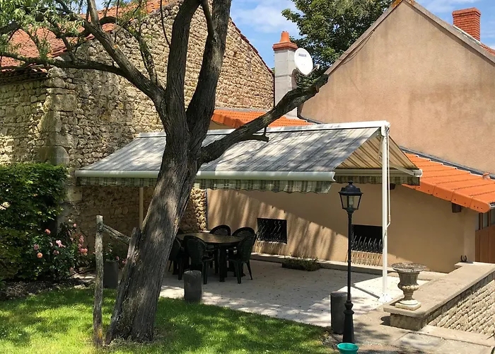 De La Croix Mandet *